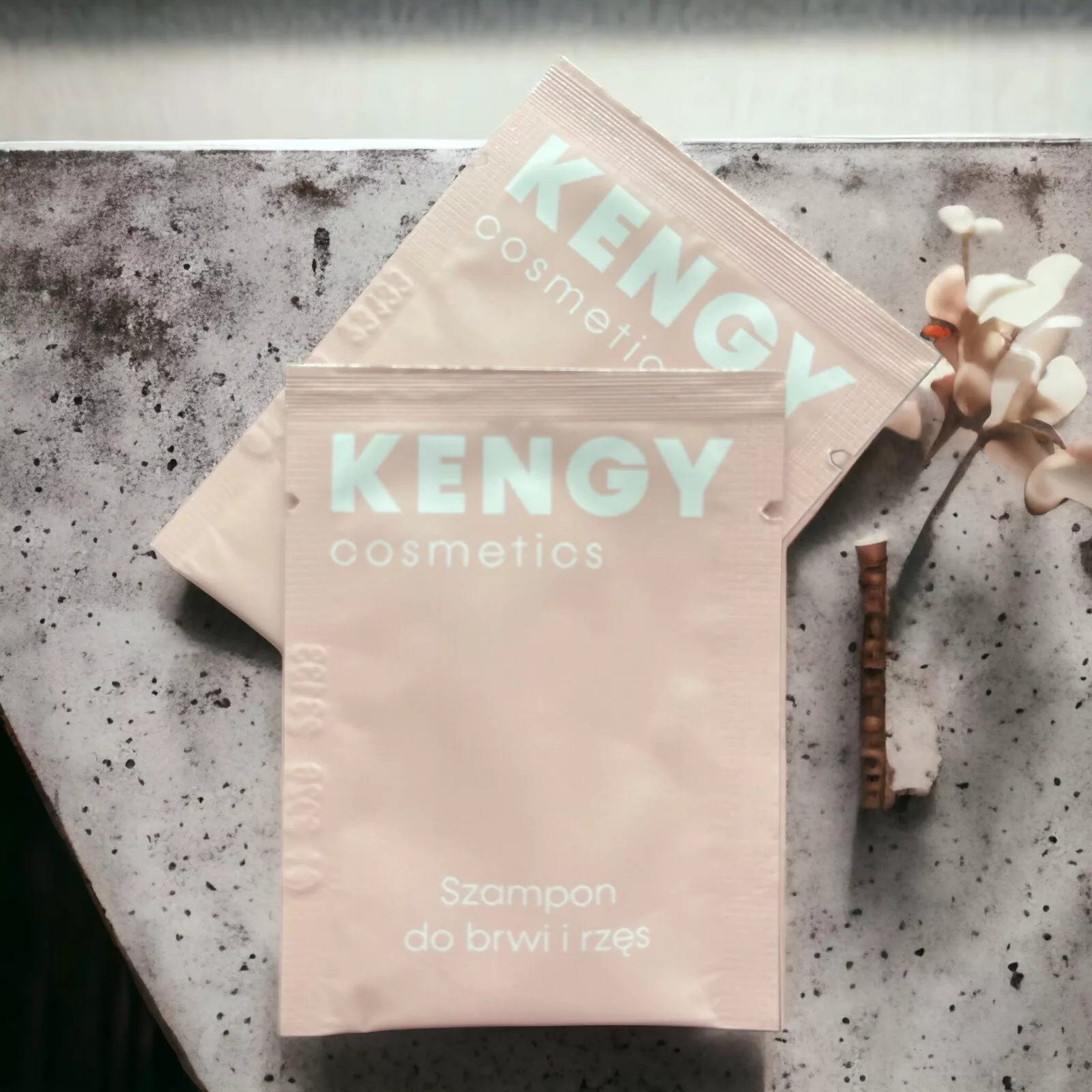 SZAMPON DO RZĘS Kengy KONCENTRAT 3 ml