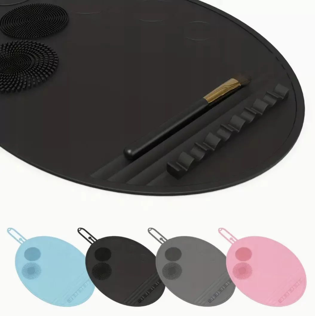 Silikonowa mata do czyszczenia pędzli kosmetycznych przyborów organizer