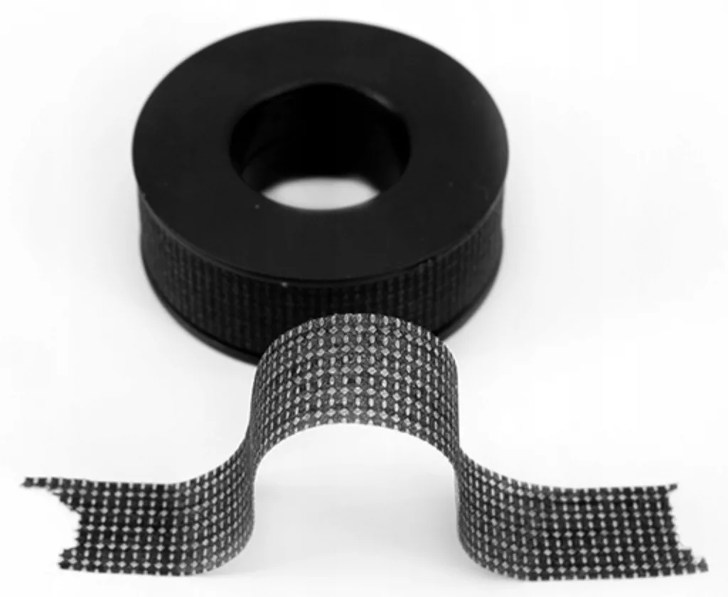 Taśma ProjectLashes do przedłużania rzęs metodą UV czarna perforowana